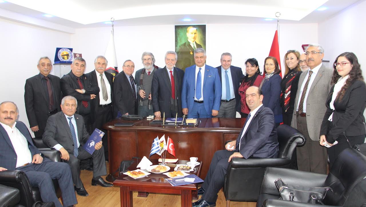 Komşu emlakta İzmir'i hedef seçti