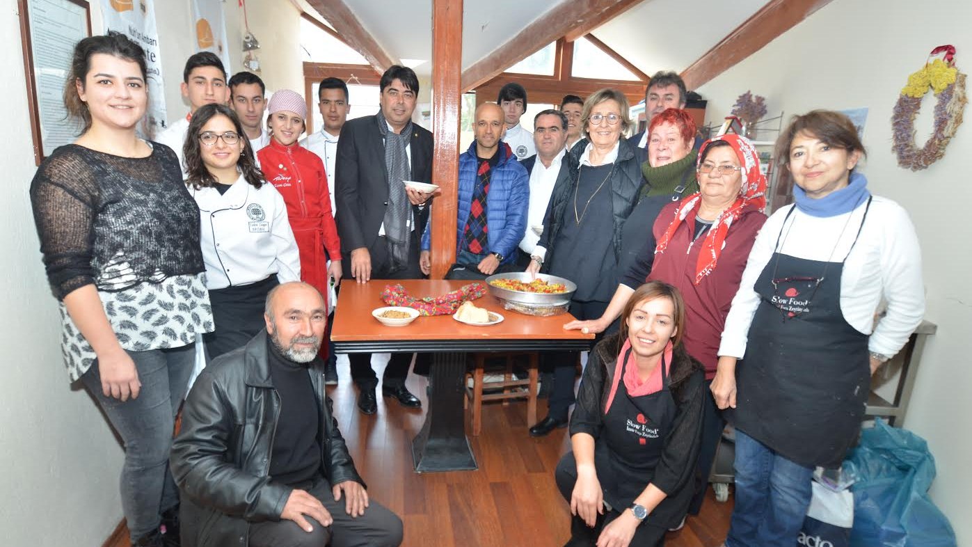 ‘Toprak Ana günü’ Foça’da kutlandı