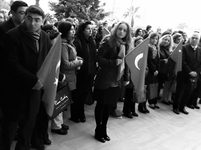 İzmir Adliyesi Tek Yürek Oldu !