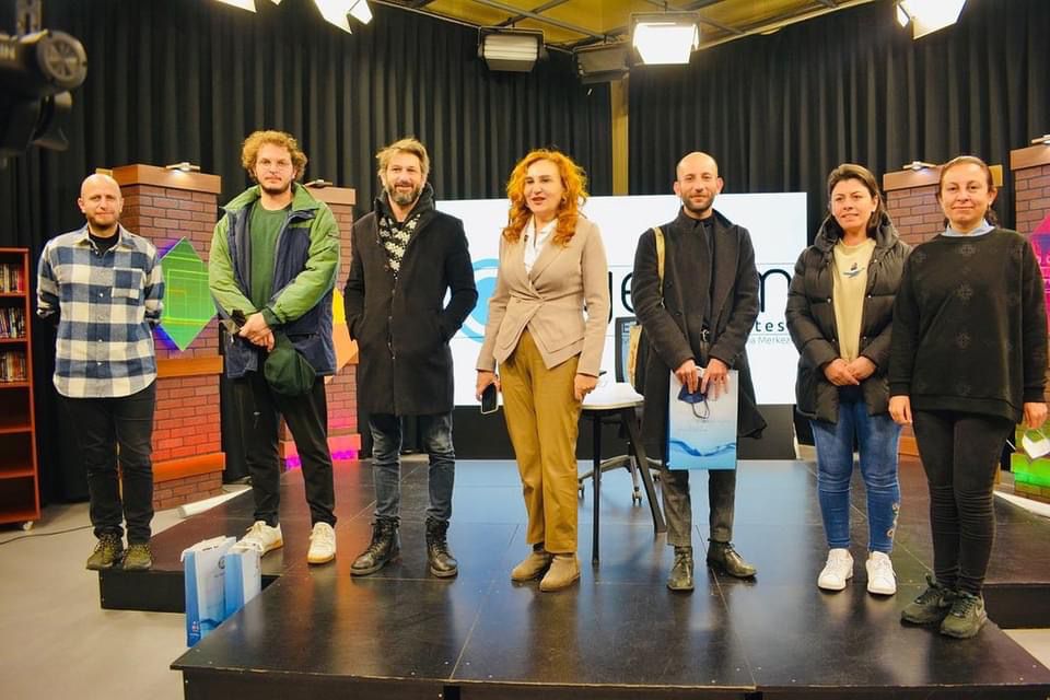 “Diyalog” film ekibi Egeli öğrencilerle buluştu