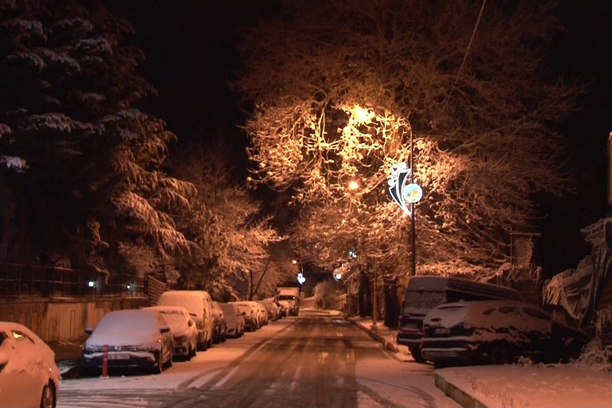 Beklenen kar başladı