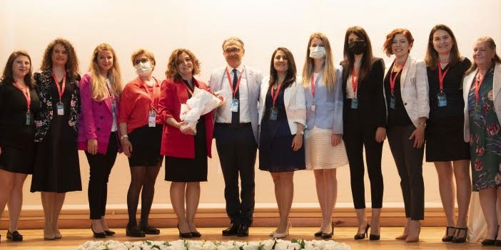 Hemşirelerin koronavirüs anıları göz yaşarttı