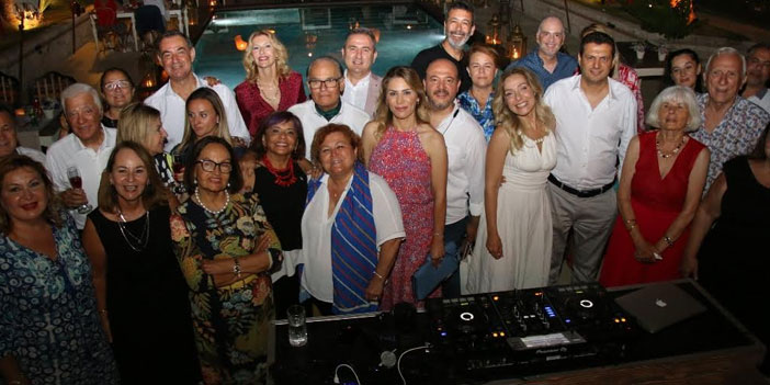 Alsancak Rotary'de Mustafa Nafiz Delen’e dönemi!