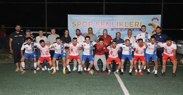 Ödemiş’teki turnuvada şampiyon Bengisu