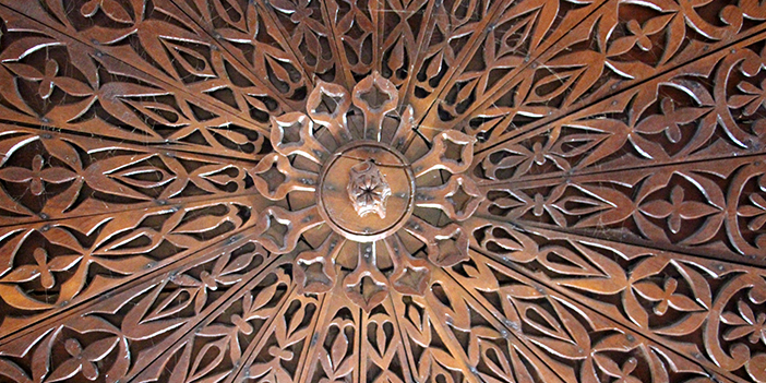 2 asırlık işlemeler tarih kokuyor