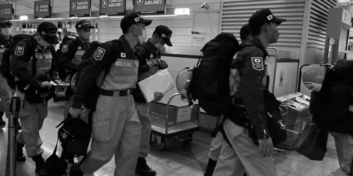 Japonlar, deprem bölgesine gidiyor