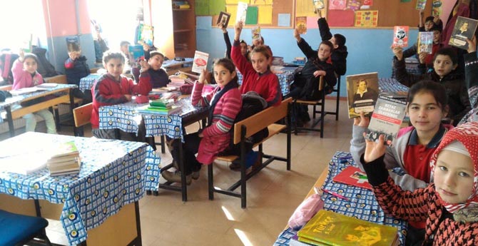 Bornova Belediyesi’nin Dost Eli Her Yerde