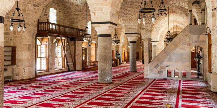 Prof. Dr. İçöz: Tüm tarihsel yapılar gözden geçirilmeli