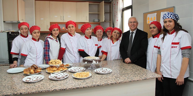 Karabağlar'da kadının adı var