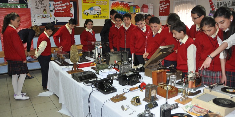 Müzebüs İzmirli öğrencilerle buluşacak!