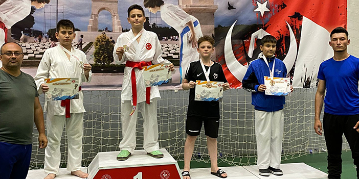 Karşıyaka’nın gururu oldular