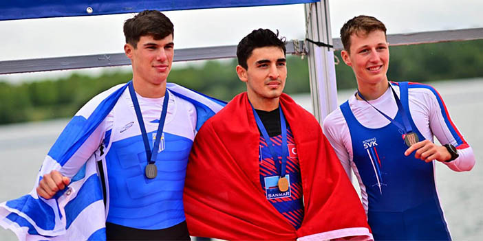 Halil Kaan, dünya şampiyonu oldu