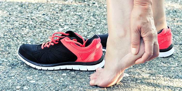 Topuk dikenine dikkat!