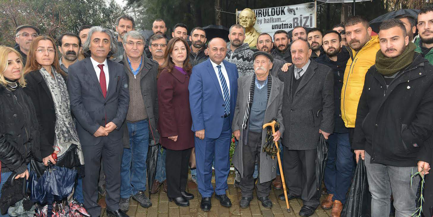 Uğur Mumcu büstü başında anıldı
