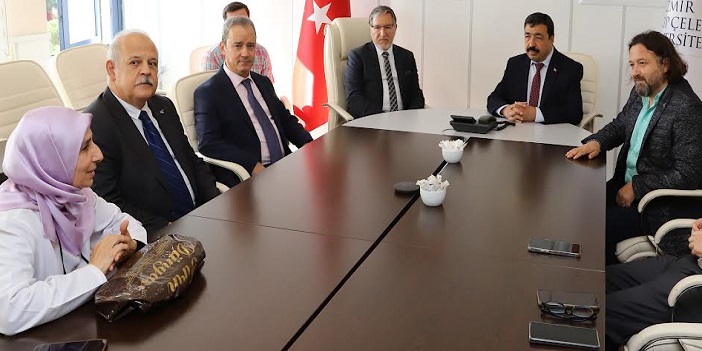 İKÇÜ Filistin İçin 'Tek Yürek' Oldu