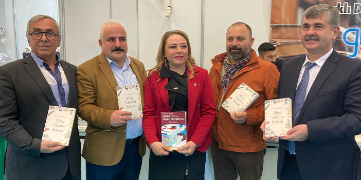 Bitkilerin Profesörü Kitap Fuarı’nda