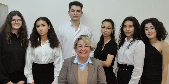 Genç iletişimcilerden önemli proje