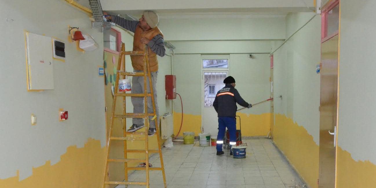 Dikili'de okullar ikinci döneme hazırlanıyor