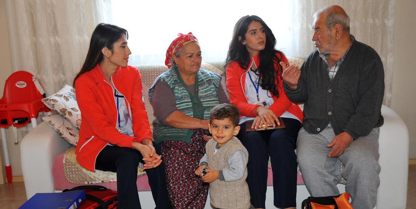 YETER Kİ ONLARIN YÜZÜNÜ GÜLDÜREBİLELİM