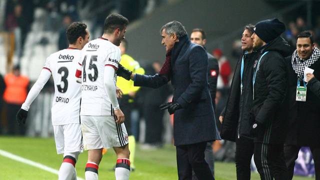 Şenol Güneş derbi 11'ini belirledi!