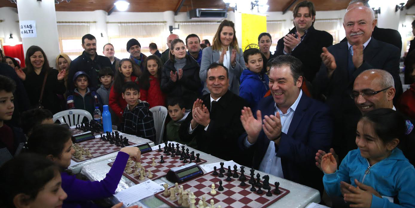 Satranç tutkunları Buca’da buluştu