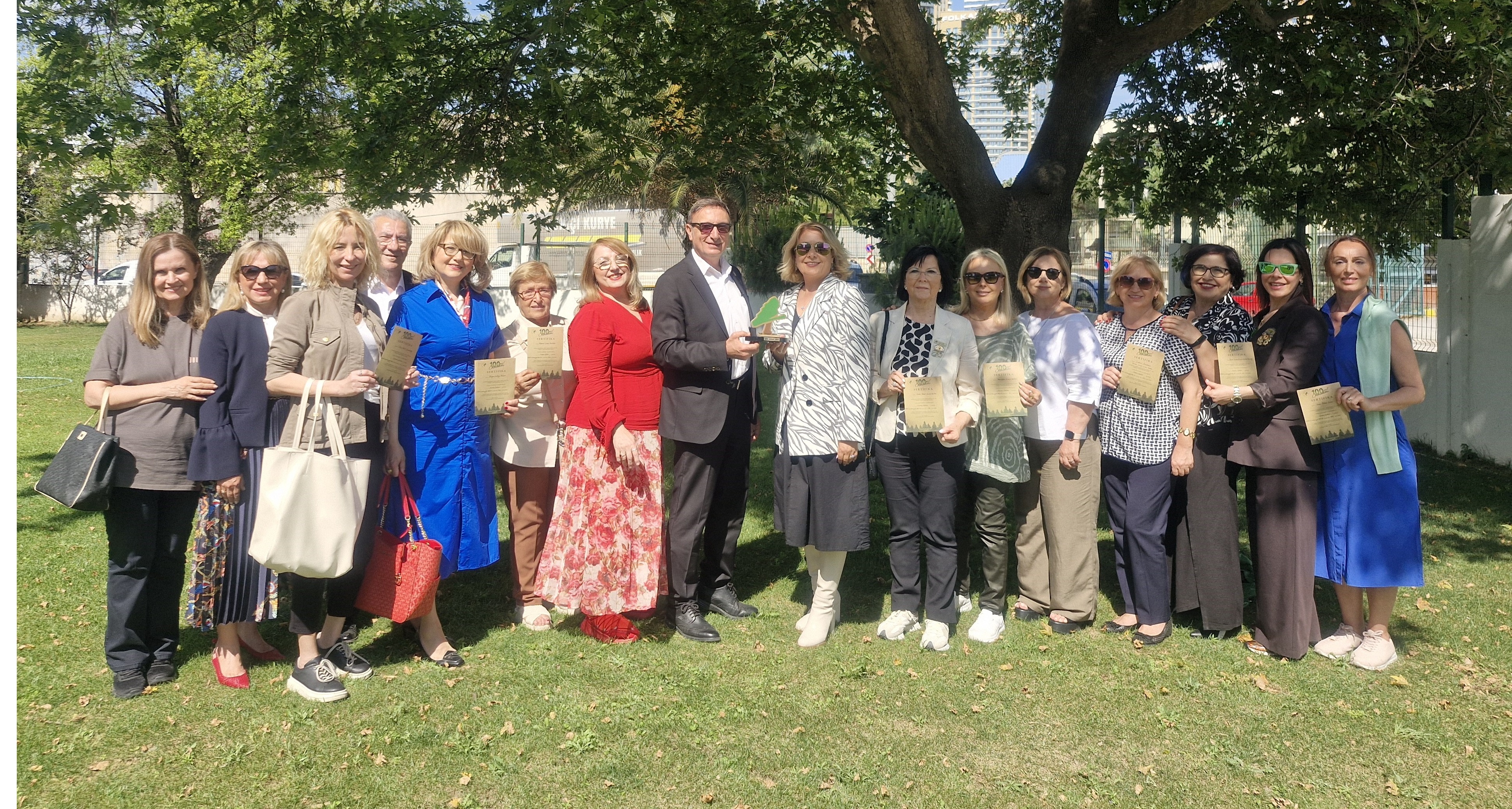 Lion’lardan ikinci orman