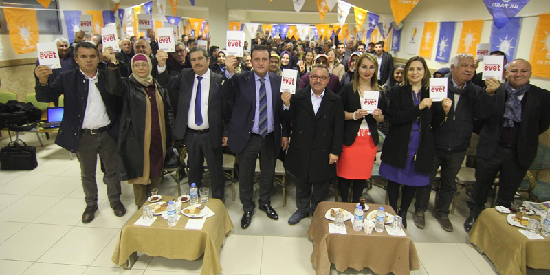 AK Parti Menderes Referandum Startını Verdi