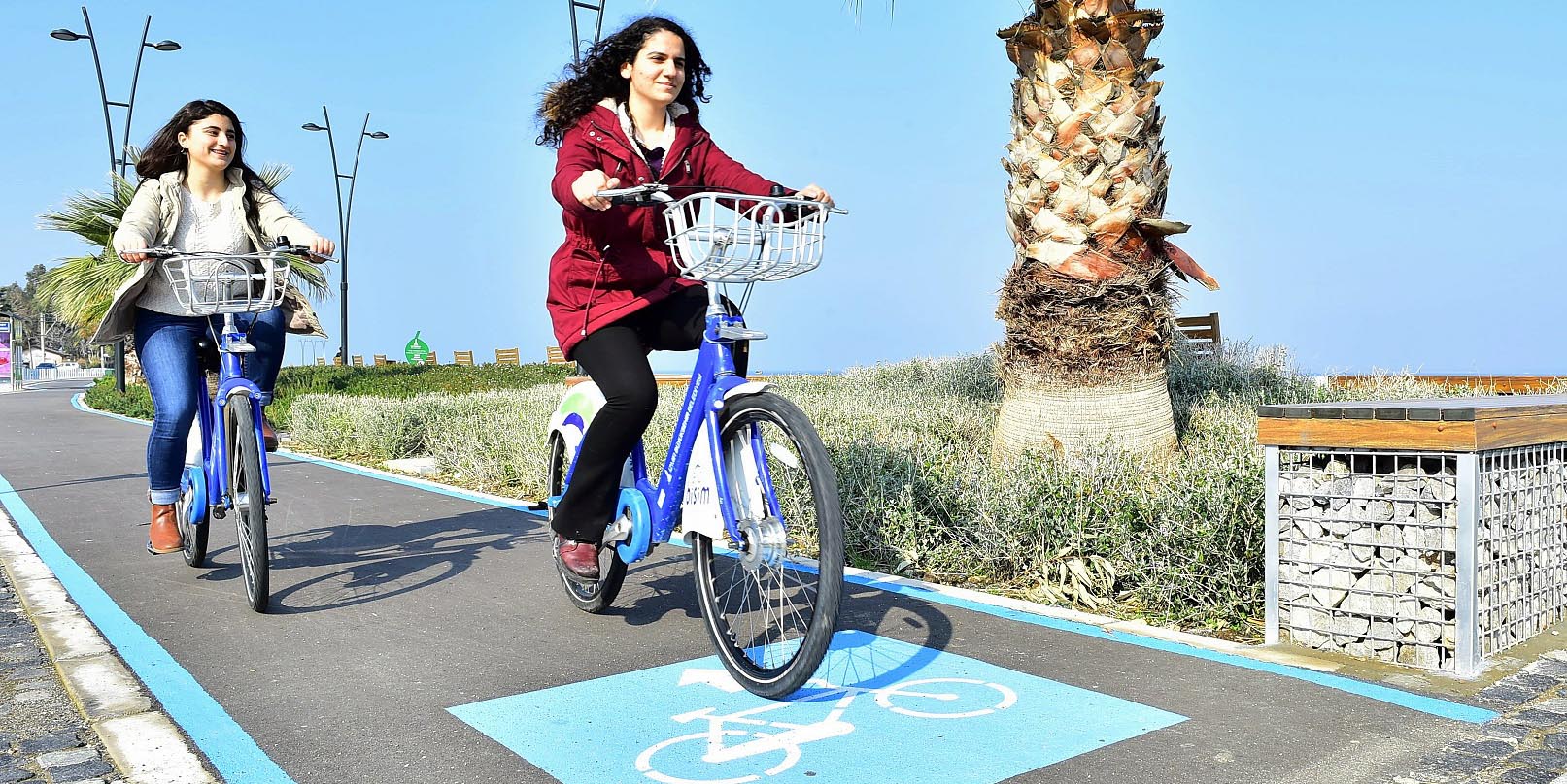 İzmir’de pedal devrimi