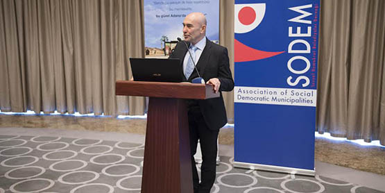 Sosyal Demokrat Belediyeler Adana’da Buluştu