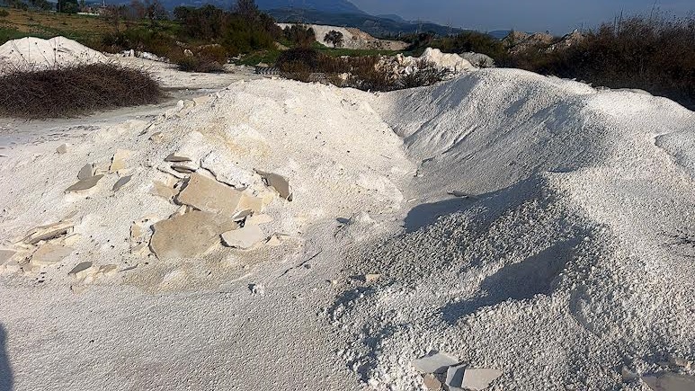 Torbalı’da Toprak İsyanı: Vatandaşlar Başkan Övünç Demir’e Sesleniyor