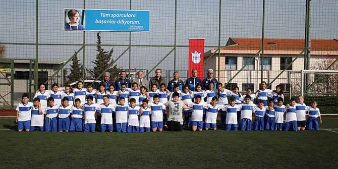 23 Nisan futbol turnuvası başladı