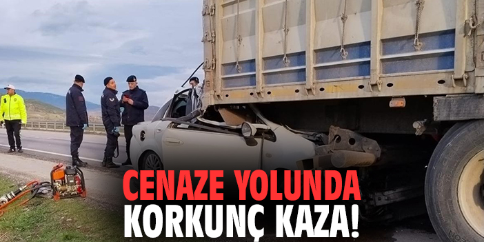 Cenaze yolunda korkunç kaza