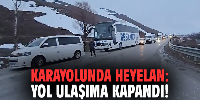 Karayolunda heyelan: Yol ulaşıma kapandı!
