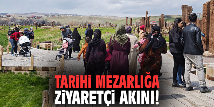 Tarihi Mezarlığa ziyaretçi akını!