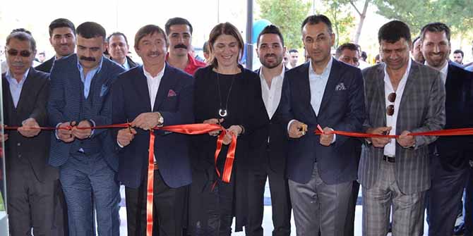 İzmir’de lezzetin ve kalitenin yeni adresi “Şayka” Bornova’da açıldı… 