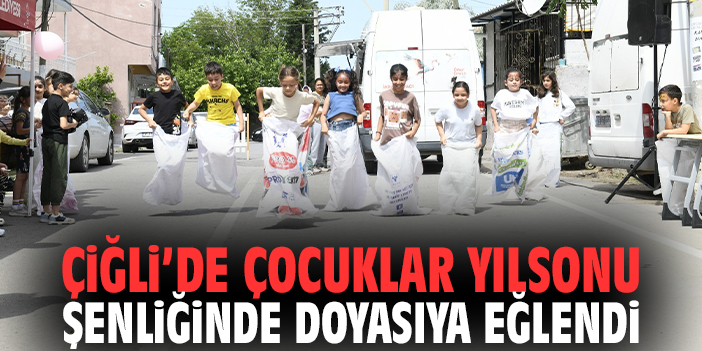 Çiğli’de Çocuklar Yılsonu Şenliğinde Doyasıya Eğlendi
