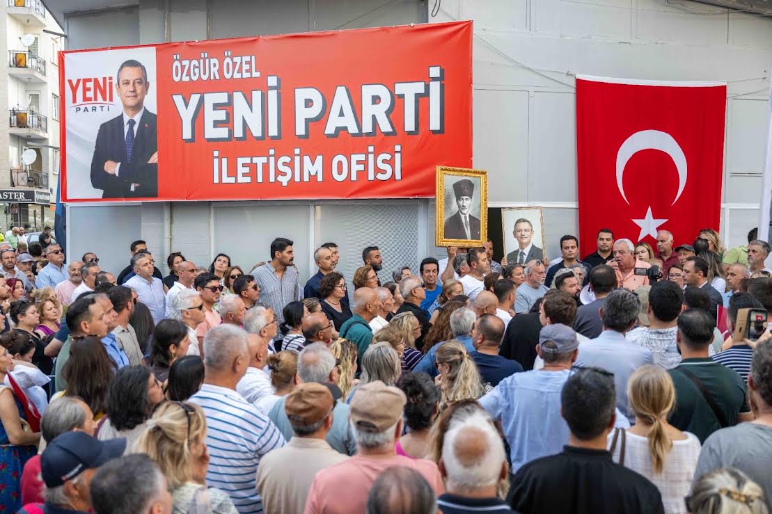 Bornova Yeni Parti’ye geçti