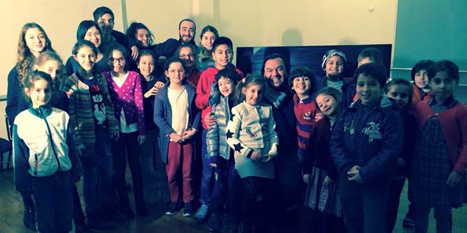 Geleceğin sanatçılarını yetiştiriyor