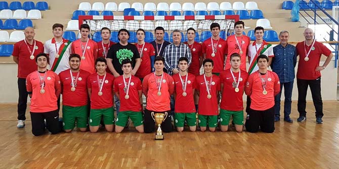 Kaf Kaf, hentbolda şampiyon