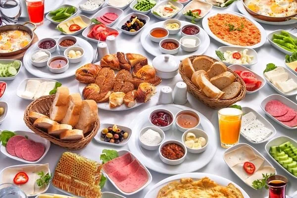 Küçük Mutfakta Kahvaltı Sofrası Nasıl Daha Kullanışlı Hale Getirilir
