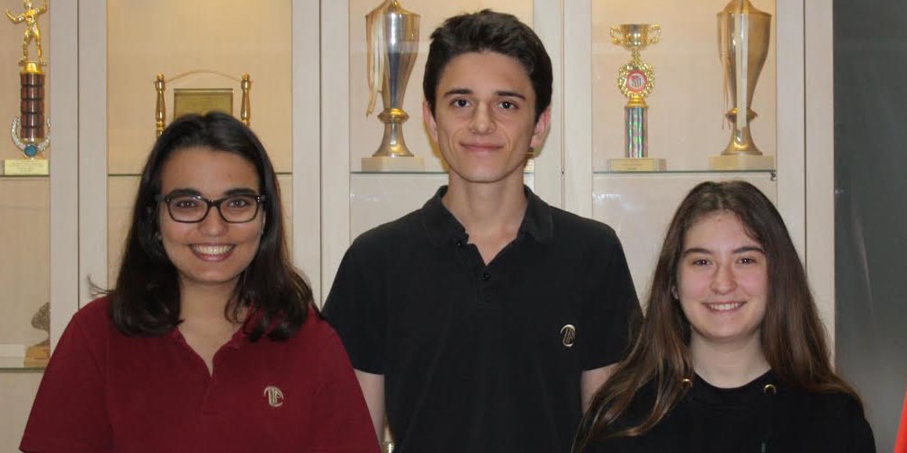 YURTDIŞINDA EĞİTİMİN KAPILARINI AÇIYOR