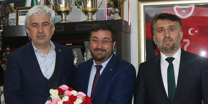 Akhisar Belediye Başkanı Salih Hızlı, Müftü Eviş’i konuk etti