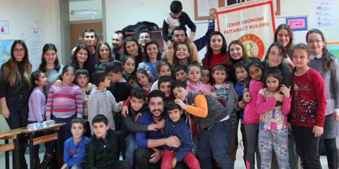 İzmirli Rotaractörler Dünya Şampiyonu