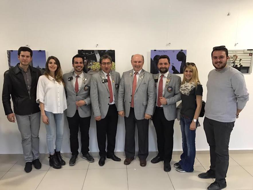 Sanatın Hizmet ile Buluşması