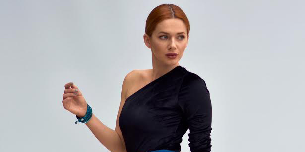 KENDİ TANITTI KENDİ SATIYOR