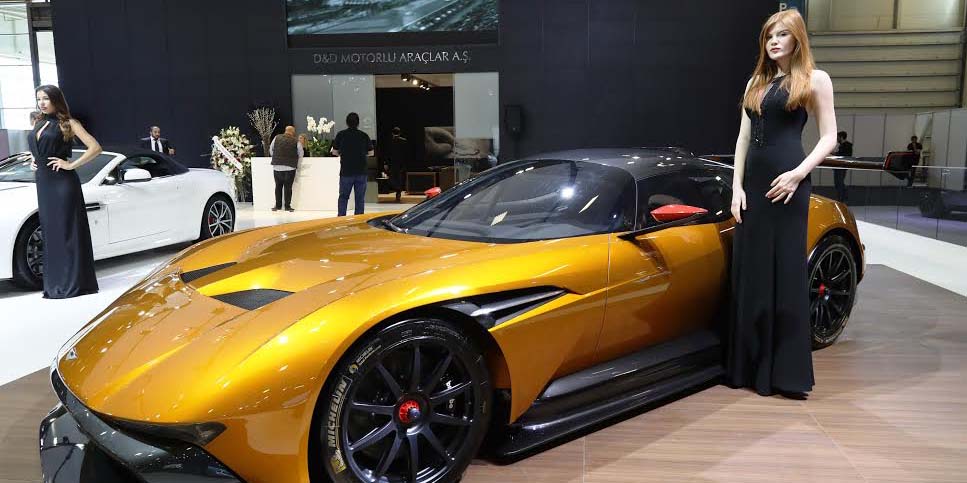 FOLKART TOWERS’TA ASTON MARTIN RÜZGARI