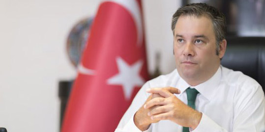 Başkan'dan yaralılara ziyaret