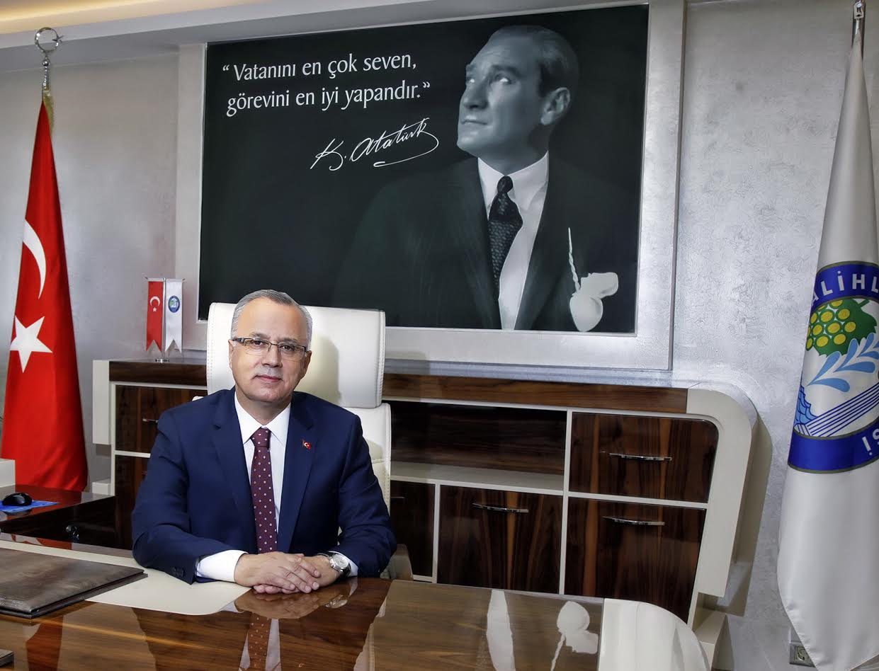 “GENÇLERİMİZ, GELECEĞİMİZDİR.”