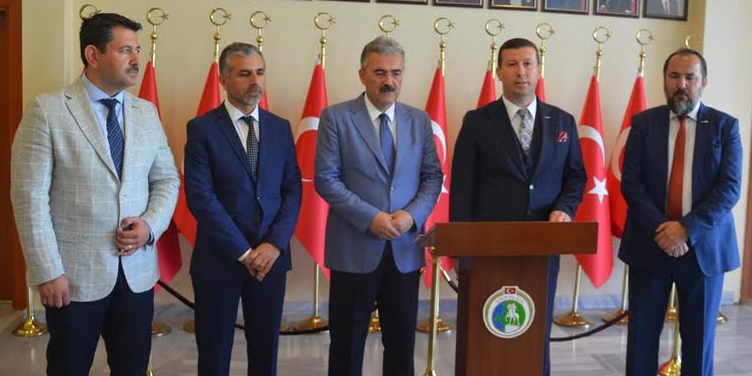 "İzmir'de Bir Tane Fakir Kalmasın" Projesi Tanıtıldı