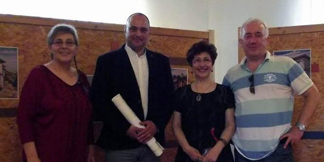 RESSAM  SEZGİN  MACARİSTAN'DA